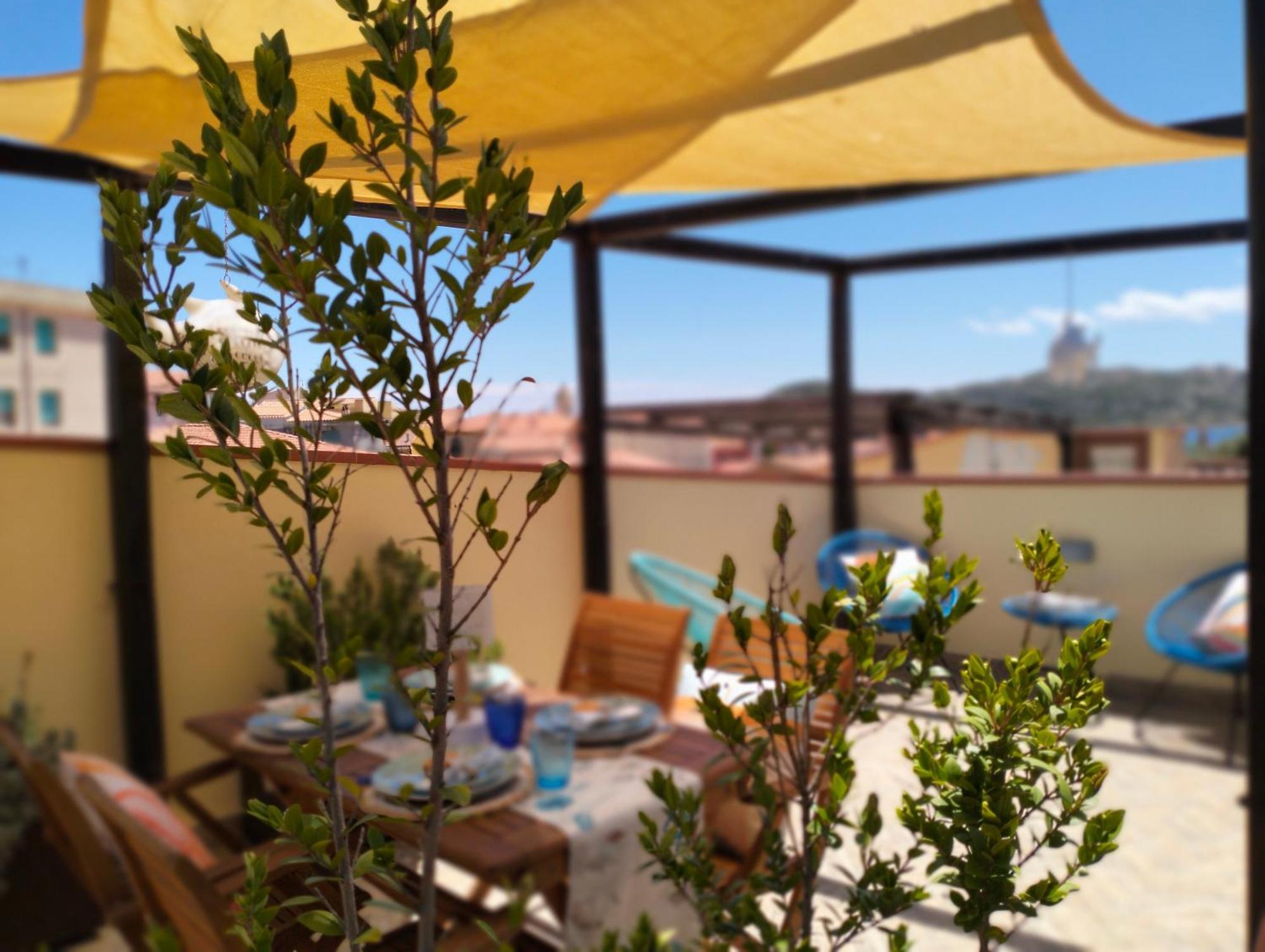 Appartamento La Terrazza - Localita Cala Gavetta La Maddalena  Eksteriør bilde
